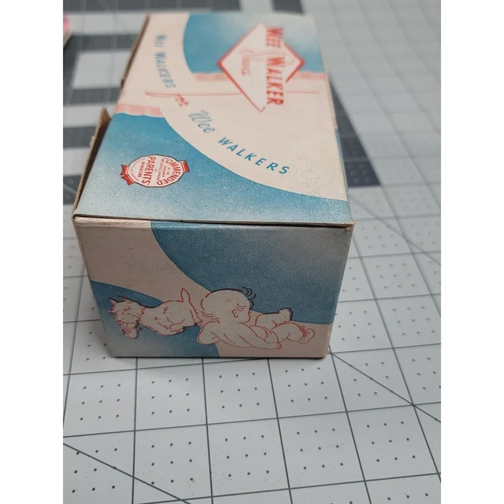 Vintage Baby Shoes With Original Box & Papers Wee Walker Made In USA 1940s